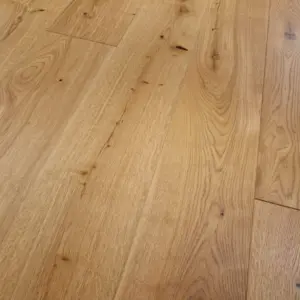 Classic 3060 - 1739910 Eiche gebürstet M4V Rustikal naturgeölt plus Fertig-Parkett